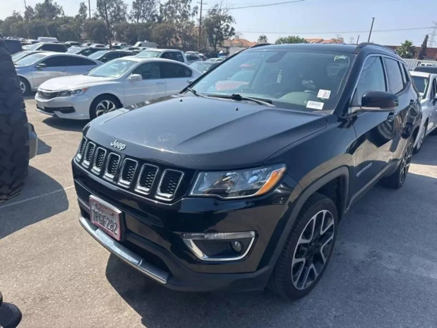 2018 Jeep Compass Limited photo 1