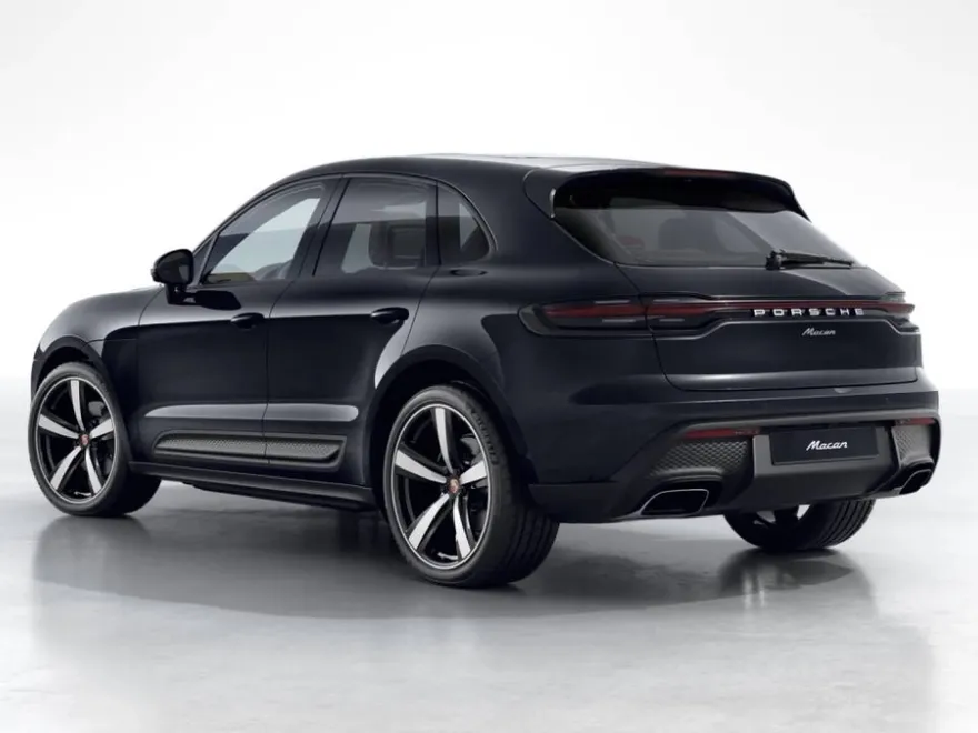 2026 Porsche Macan T photo 1