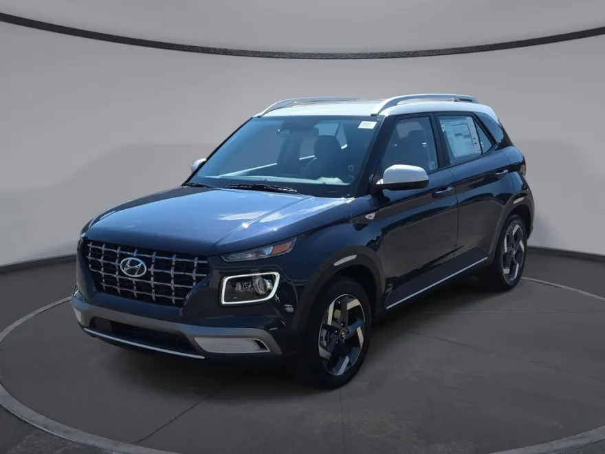 2025 Hyundai Venue Limited photo 1