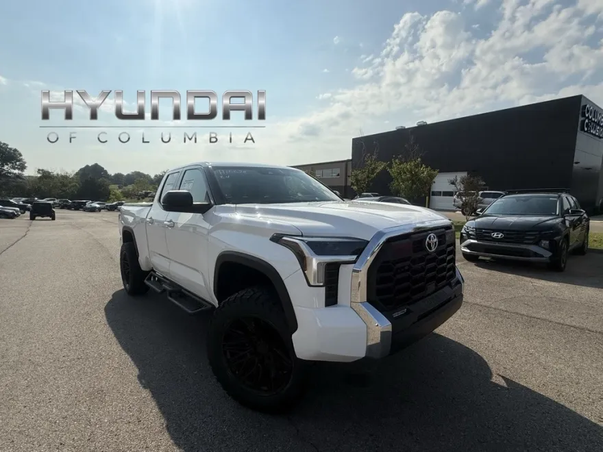 2024 Toyota Tundra SR5 Double Cab photo 1