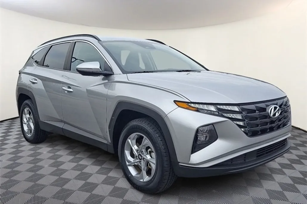 2022 Hyundai Tucson SEL photo 1