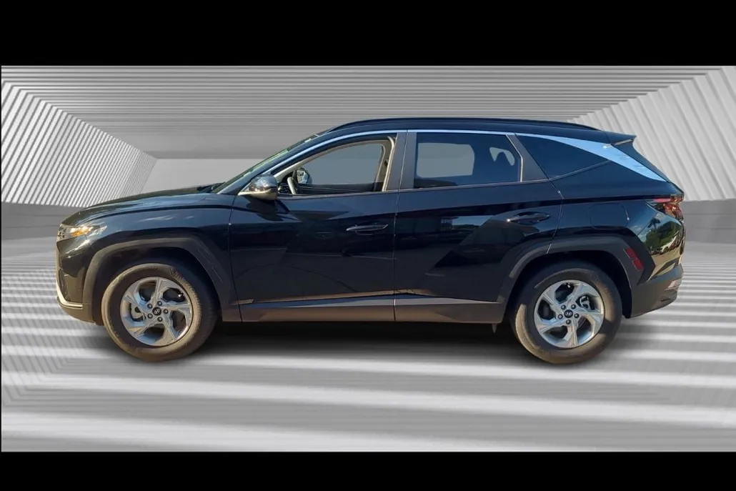 2024 Hyundai Tucson SEL photo 1