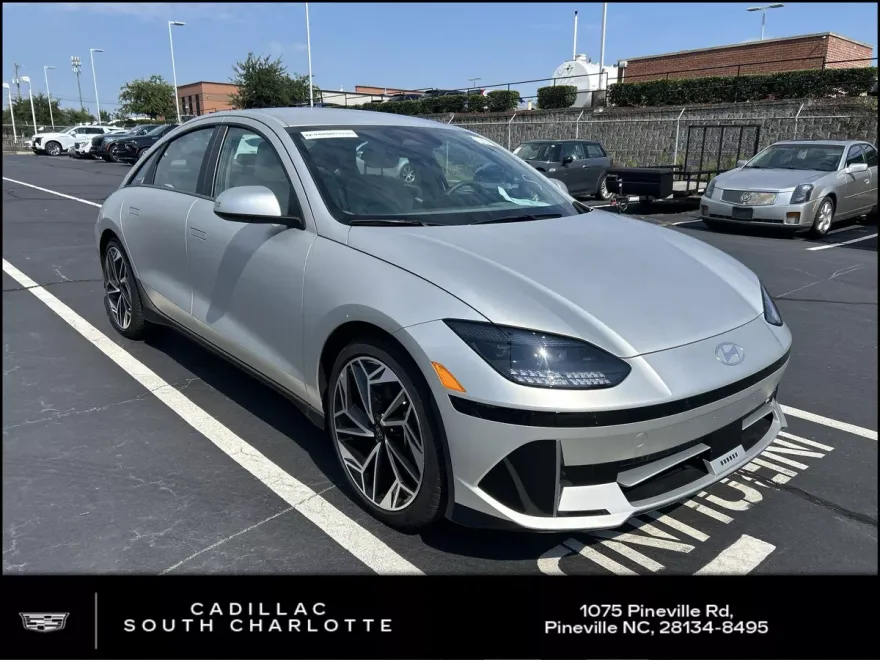 2023 Hyundai Ioniq 6 SEL photo 1