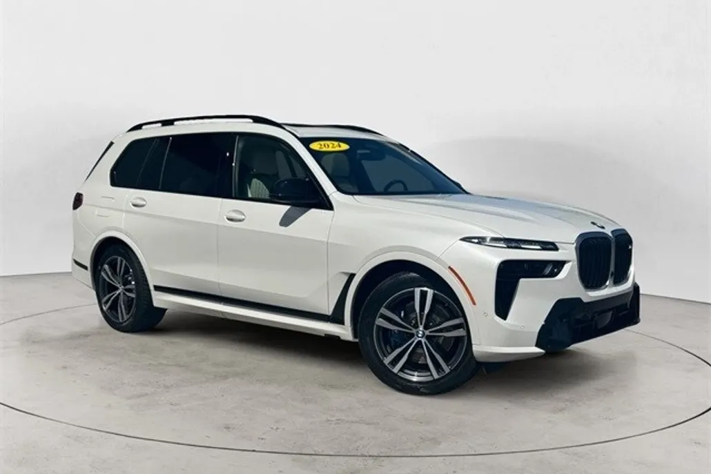 2024 Bmw X7 M60i photo 1