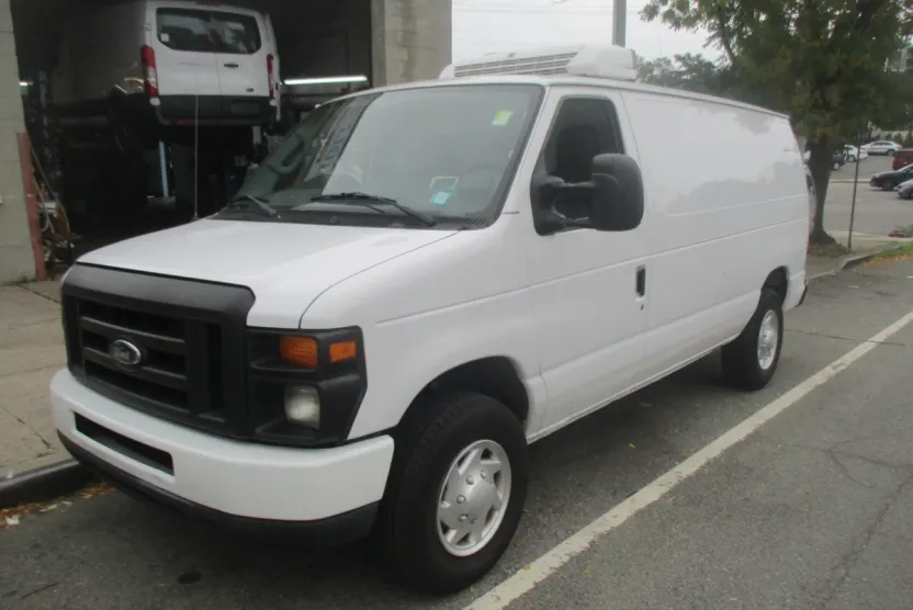 2012 Ford E-250 photo 1