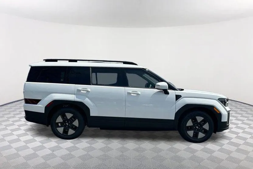 2026 Hyundai Santa Fe SEL photo 1
