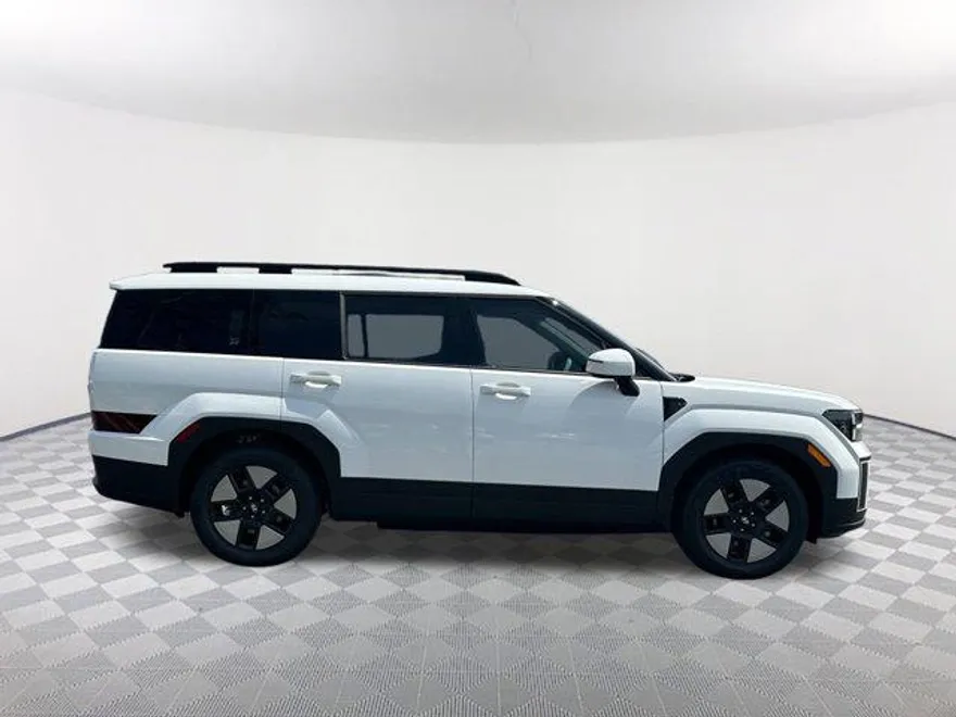 2026 Hyundai Santa Fe SEL photo 1
