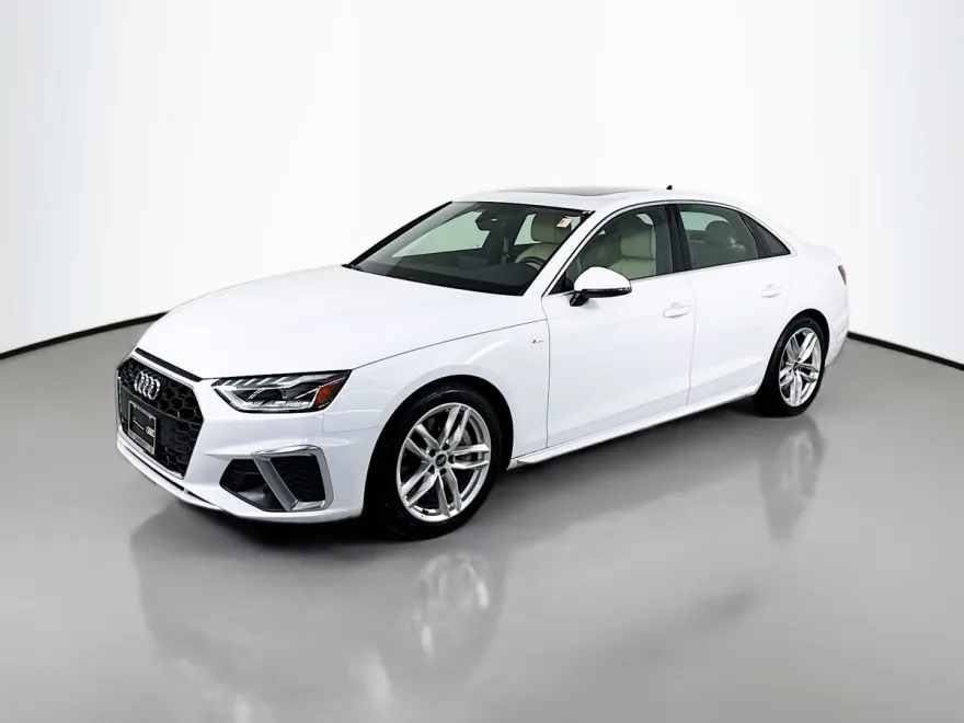 2023 Audi A4 45 S line Premium photo 1
