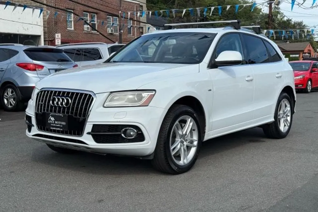 2013 Audi Q5 3.0T Premium Plus photo 1