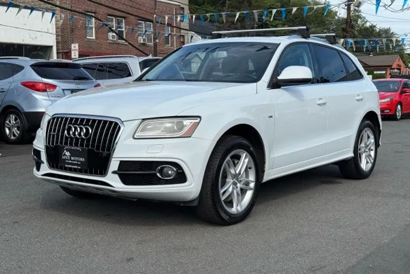 2013 Audi Q5 3.0T Premium Plus photo 1