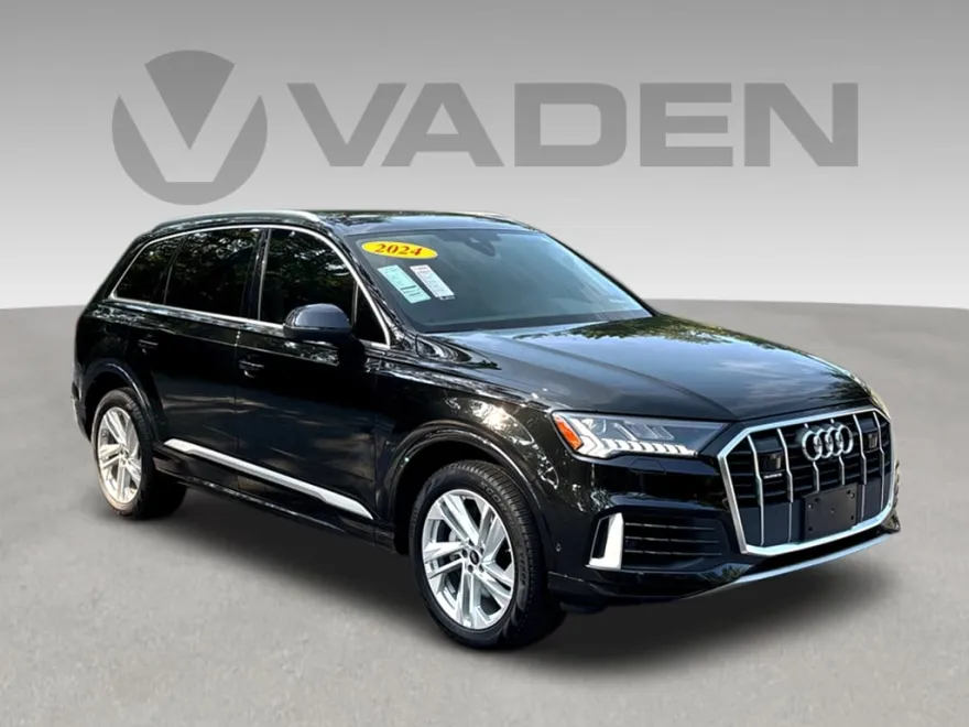 2024 Audi Q7 55 Premium Plus photo 1
