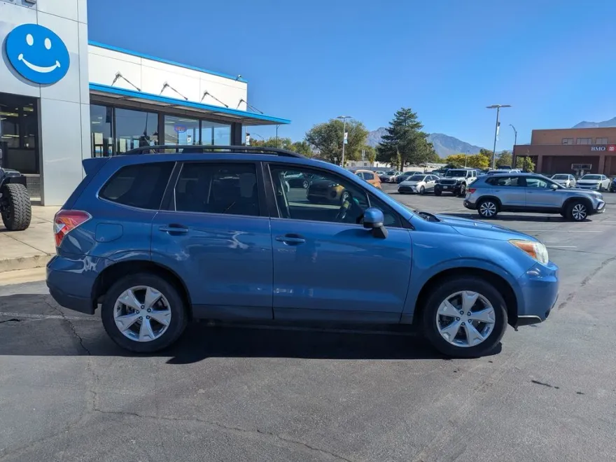 2015 Subaru Forester 2.5i Limited photo 1