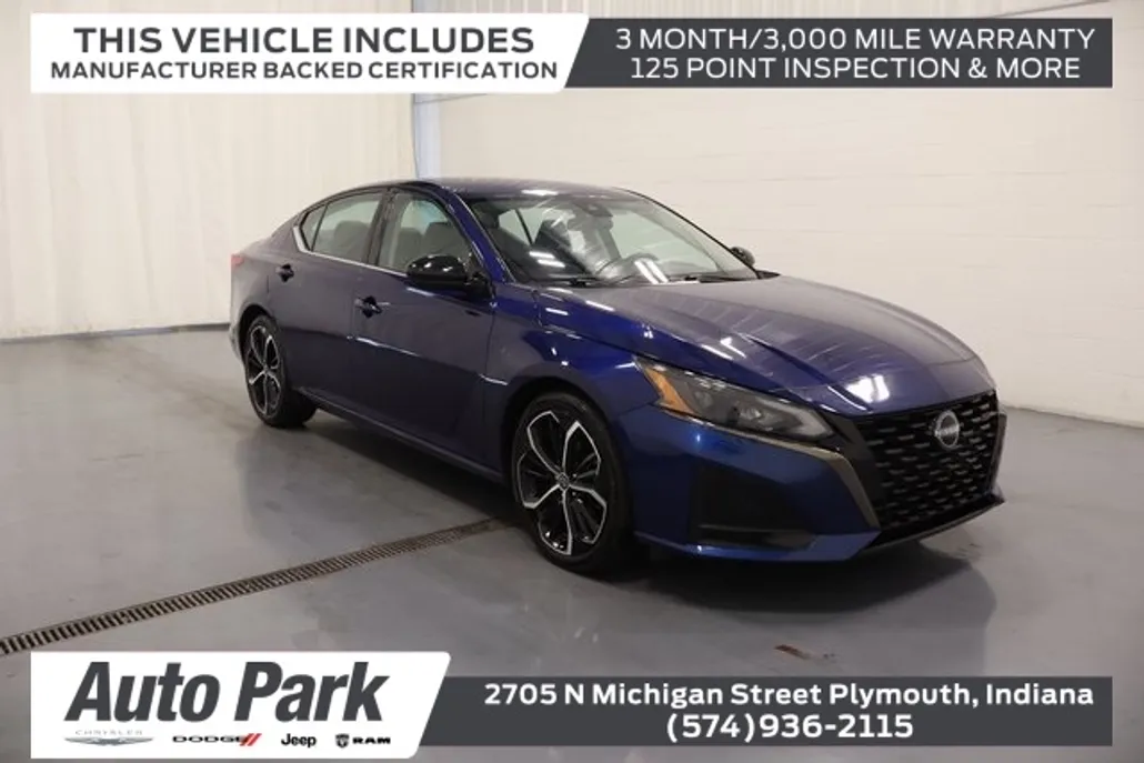 2024 Nissan Altima 2.5 SR photo 1