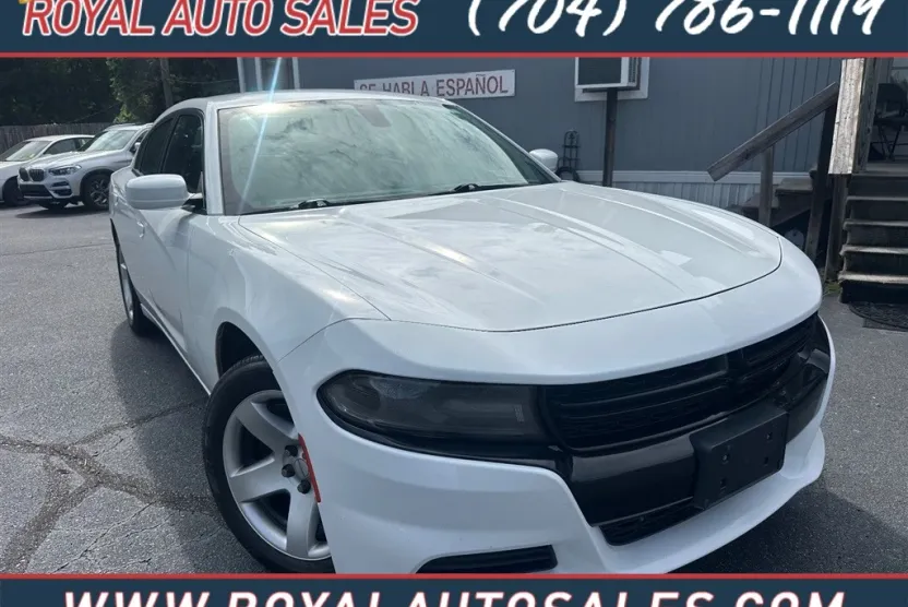 2019 Dodge Charger photo 1