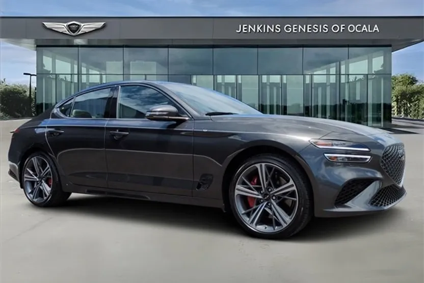 2025 Genesis G70 2.5T photo 1