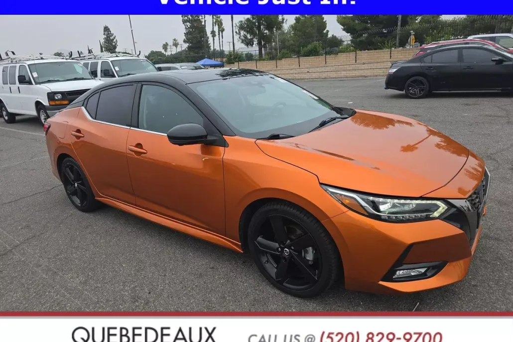 2021 Nissan Sentra SR photo 1