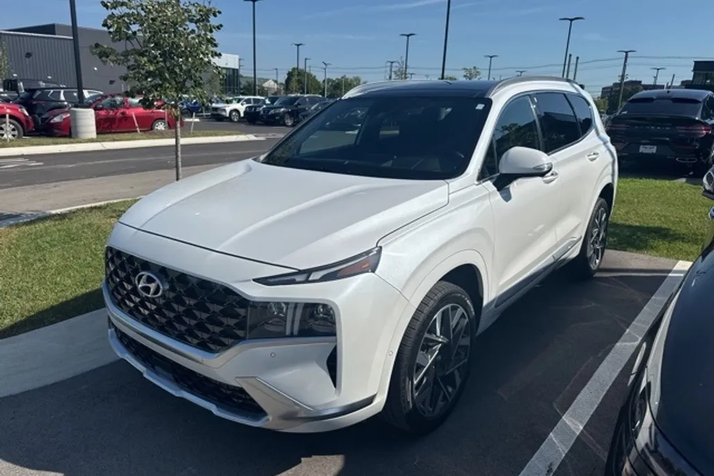 2022 Hyundai Santa Fe Calligraphy photo 1