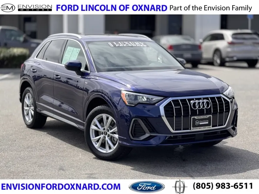 2022 Audi Q3 45 TFSI S line Premium photo 1