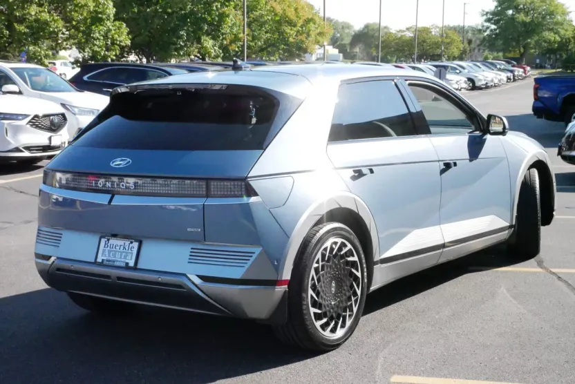 2024 Hyundai Ioniq 5 Limited photo 1