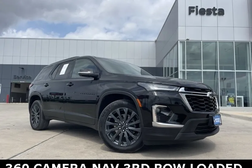 2023 Chevrolet Traverse RS photo 1