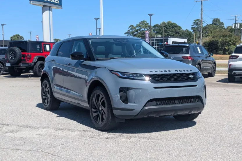 2023 Land Rover Range Rover Evoque S photo 1