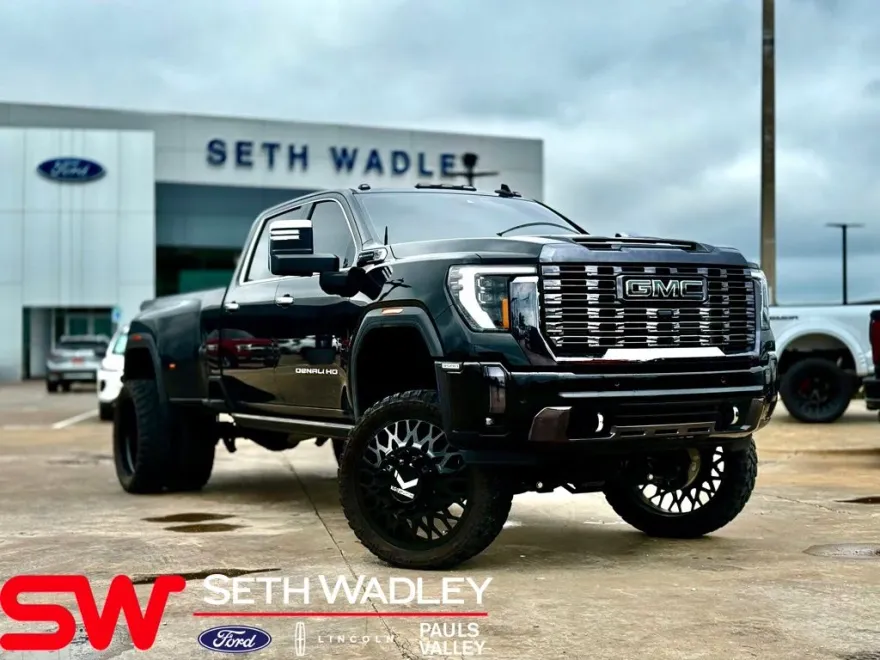2024 Gmc Sierra HD Denali Ultimate photo 1