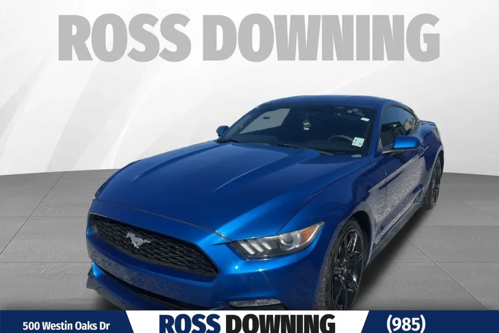 2017 Ford Mustang V6 photo 1