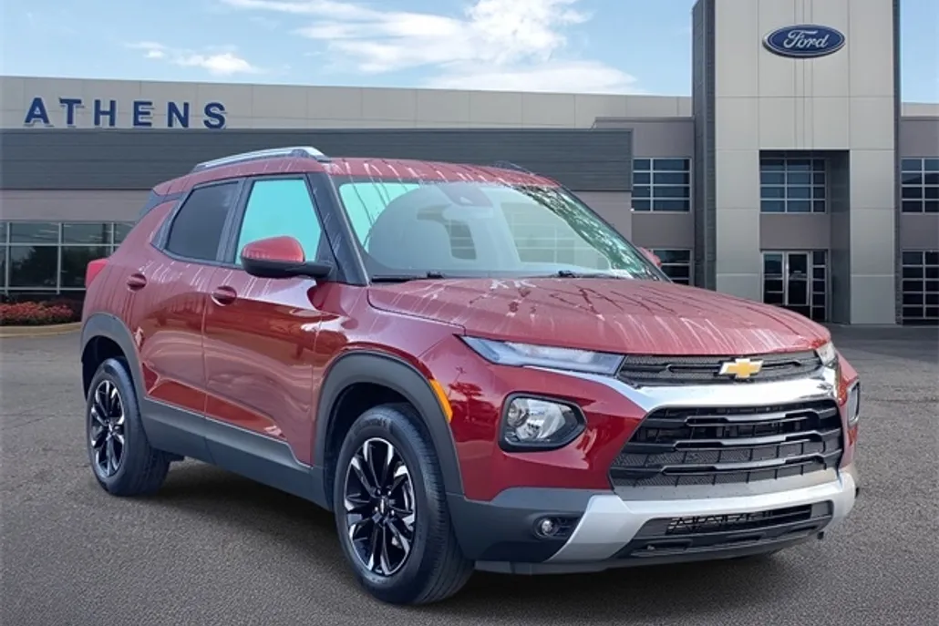 2022 Chevrolet Trailblazer LT photo 1