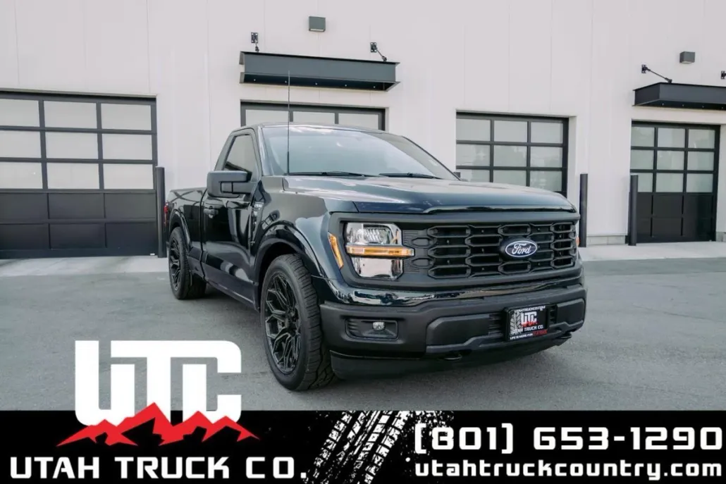 2025 Ford F-150 XL photo 1
