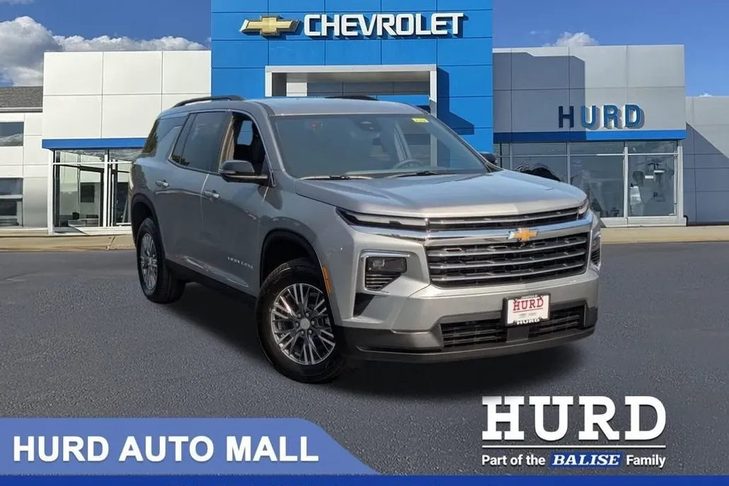 2026 Chevrolet Traverse photo 1