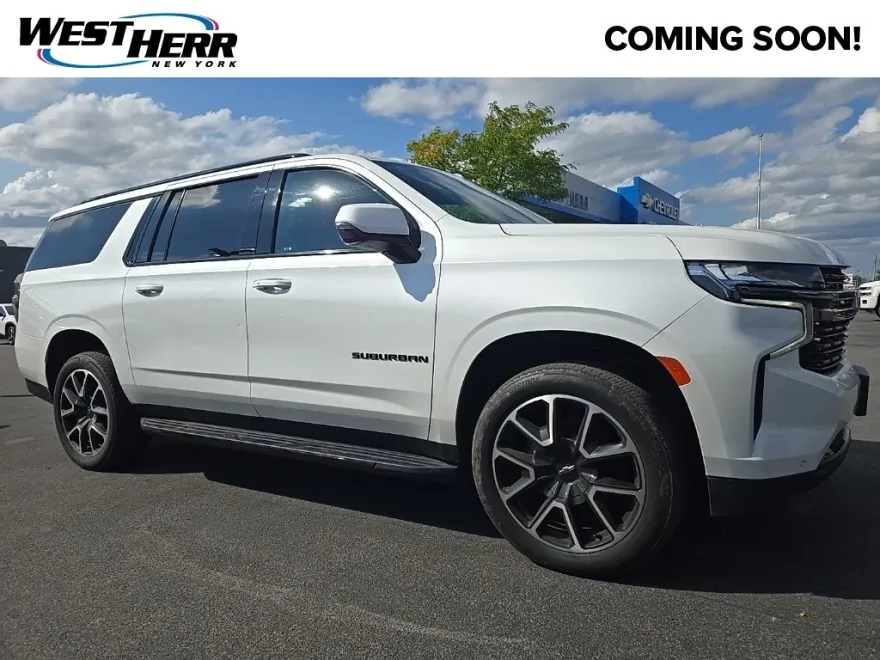 2022 Chevrolet Suburban RST photo 1