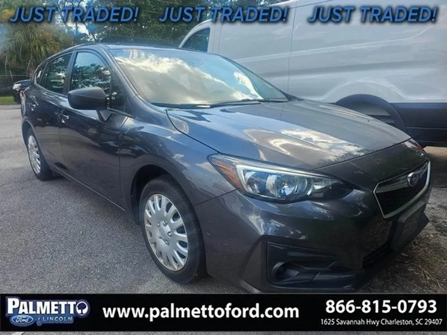 2019 Subaru Impreza 2.0i photo 1