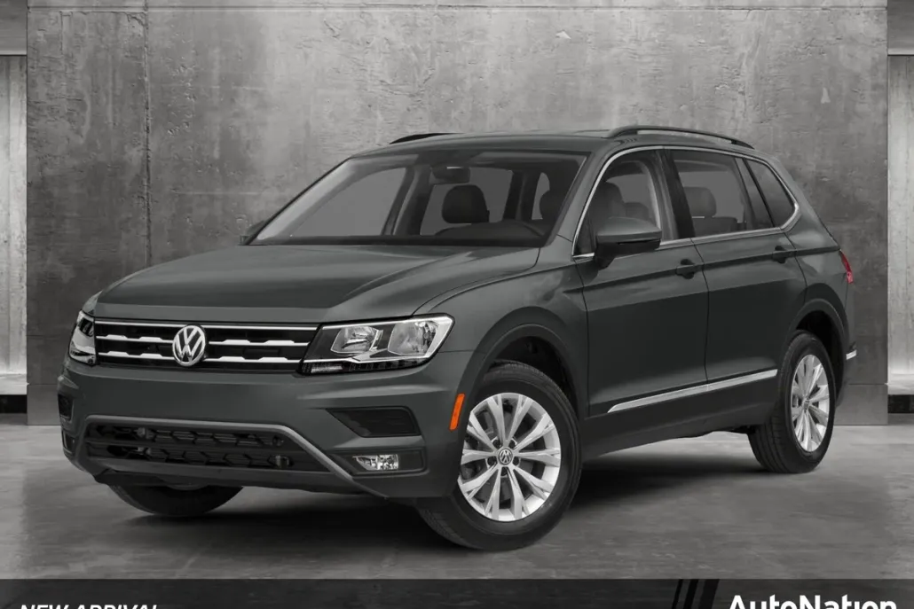 2018 Volkswagen Tiguan S photo 1