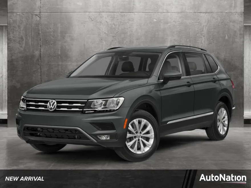 2018 Volkswagen Tiguan S photo 1
