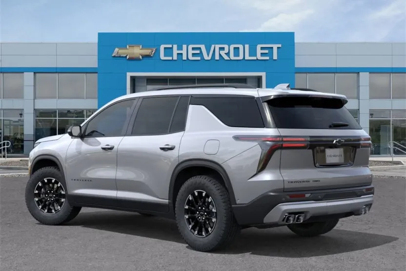 2026 Chevrolet Traverse Z71 photo 1