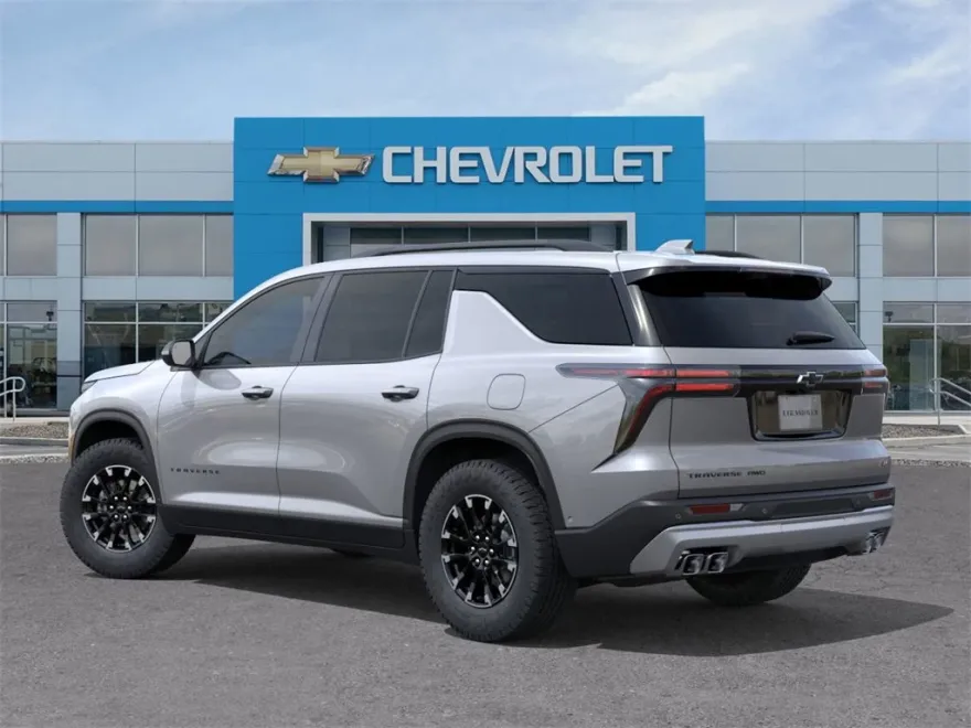 2026 Chevrolet Traverse Z71 photo 1