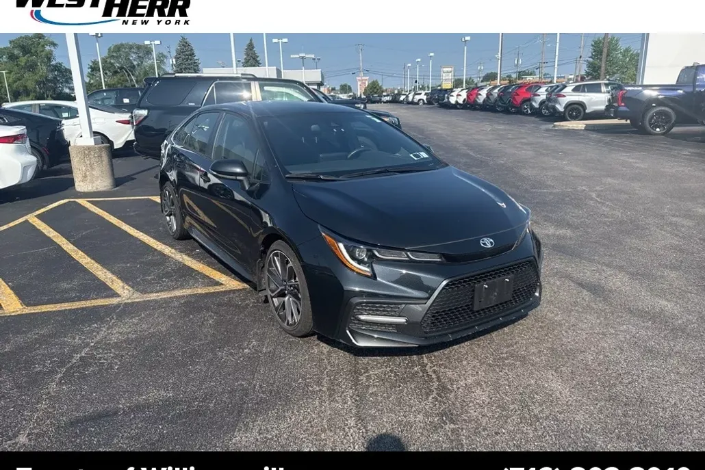 2022 Toyota Corolla SE photo 1