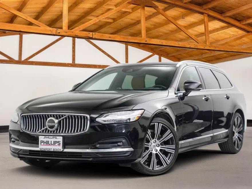 2021 Volvo V90 Inscription photo 1
