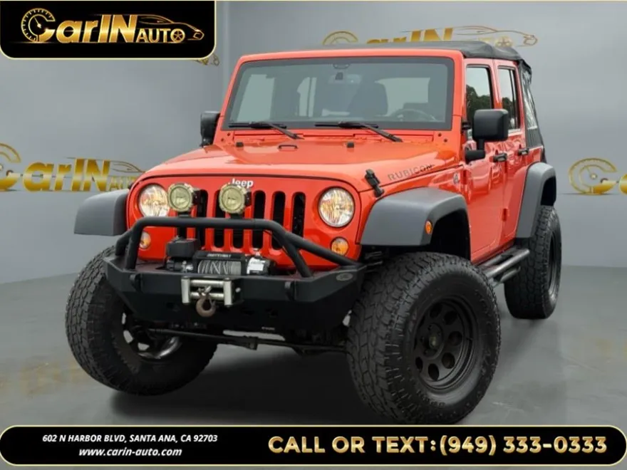 2015 Jeep Wrangler Unlimited Rubicon photo 1