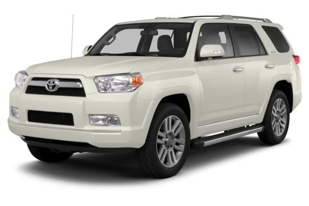 2013 Toyota 4Runner SR5 photo 1