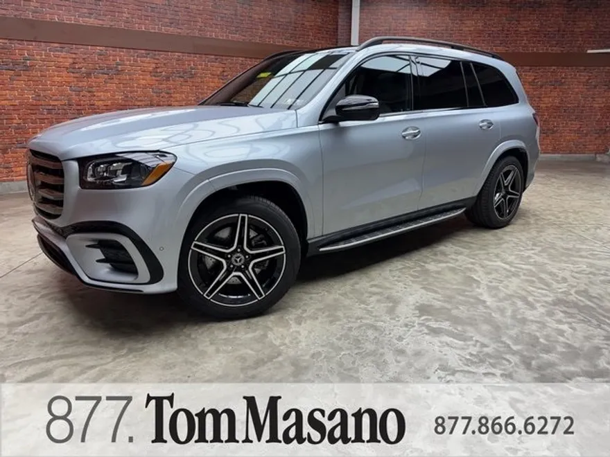 2025 Mercedes Benz GLS 450 4MATIC photo 1