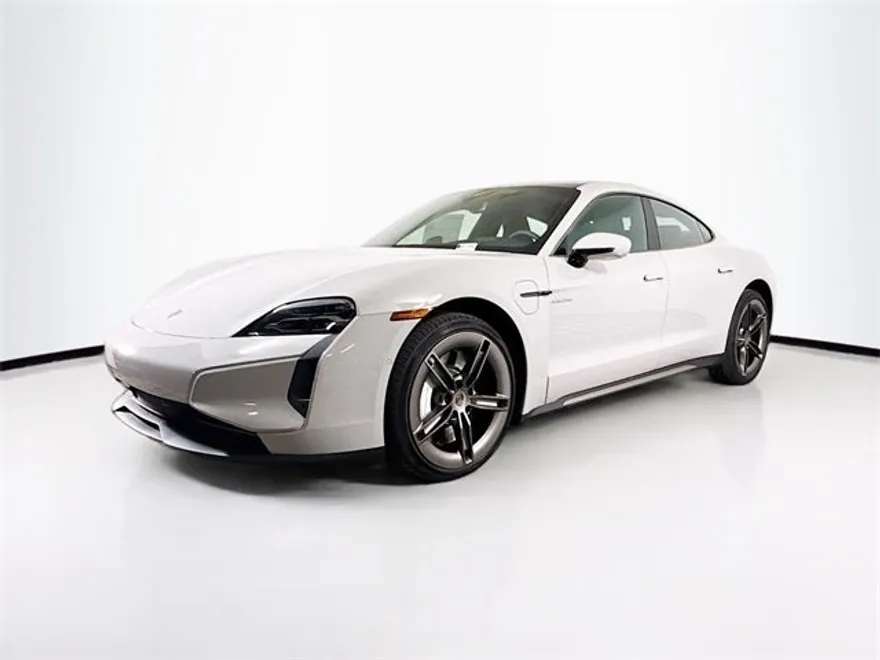 2025 Porsche Taycan Turbo photo 1