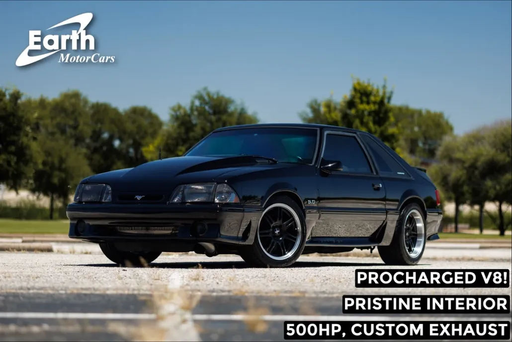 1993 Ford Mustang GT photo 1