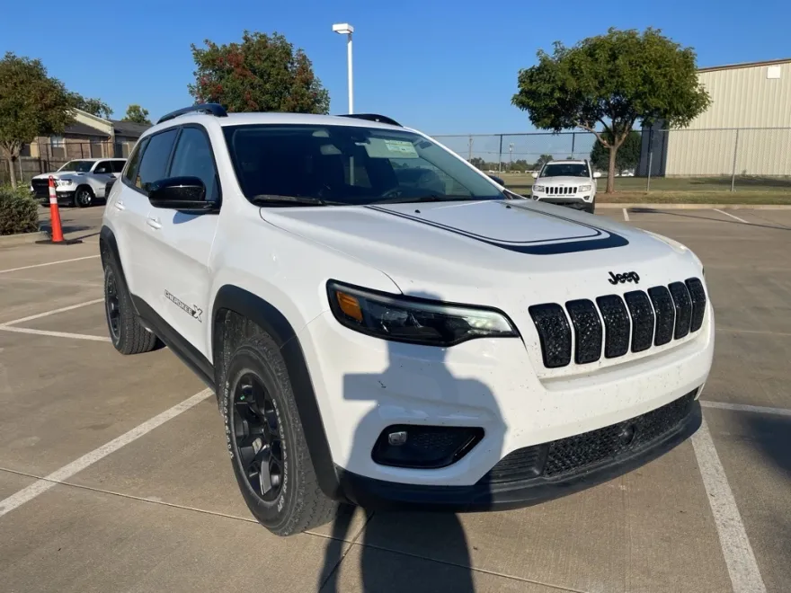 2022 Jeep Cherokee Latitude photo 1