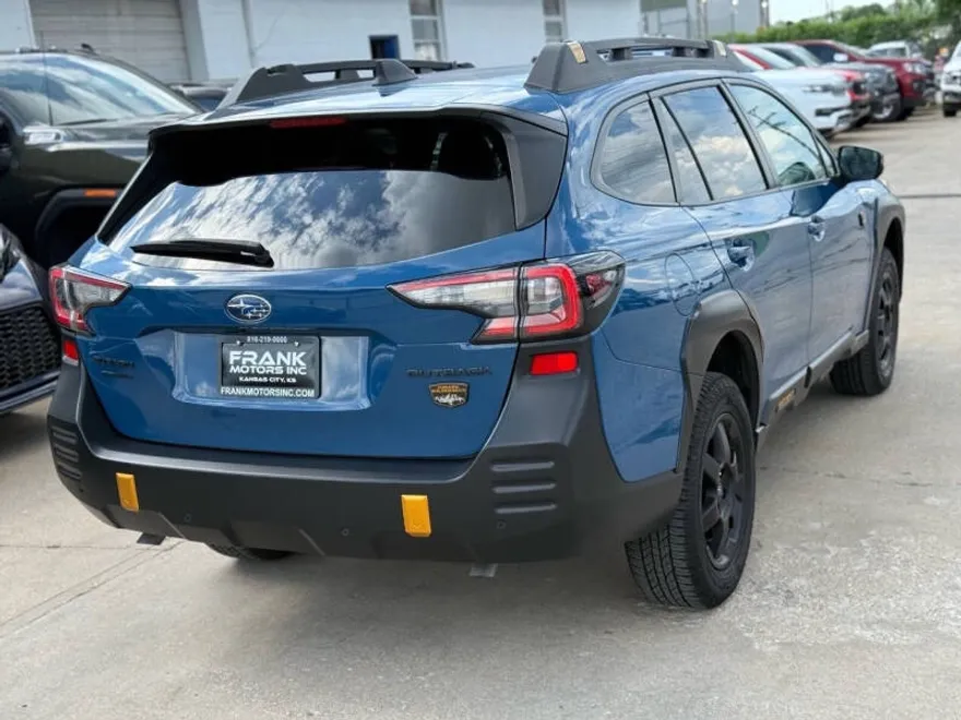 2023 Subaru Outback Wilderness photo 1