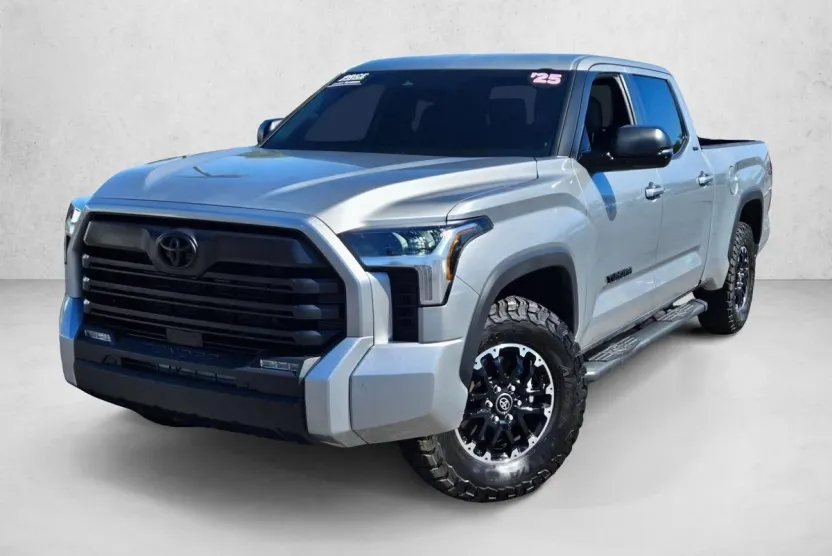2025 Toyota Tundra SR5 photo 1