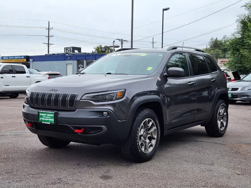 2020 Jeep Cherokee Trailhawk photo 1