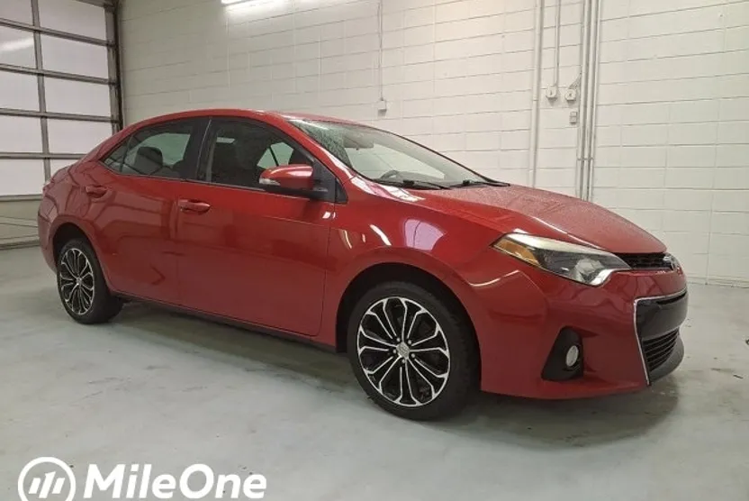 2016 Toyota Corolla L photo 1