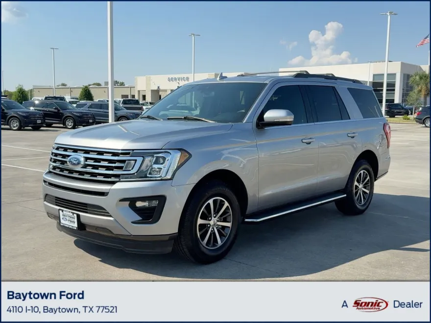 2020 Ford Expedition XLT photo 1