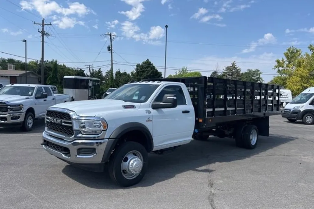 2023 Ram 5500 Tradesman photo 1
